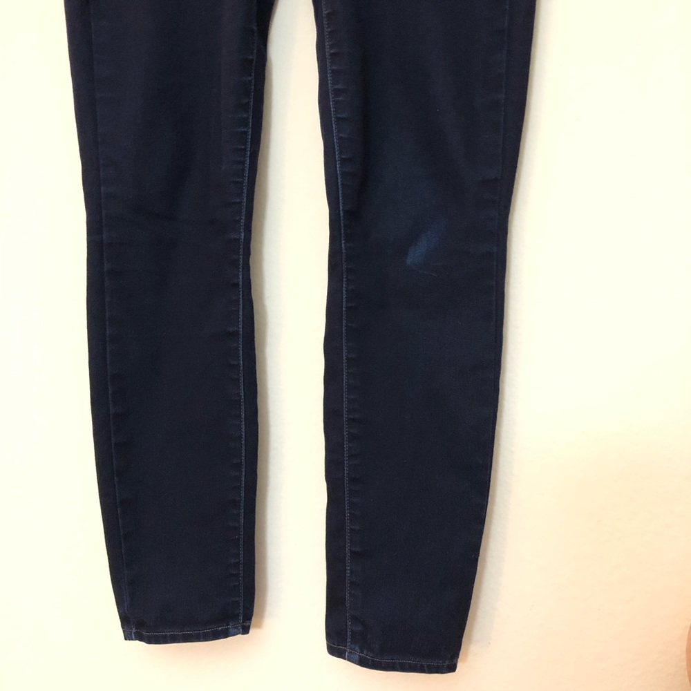 Paige Verdugo Ankle dark wash NOT FOR SALE - Picture 5 of 8